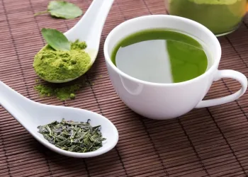 Estudos evidenciam que chá verde protege contra o câncer