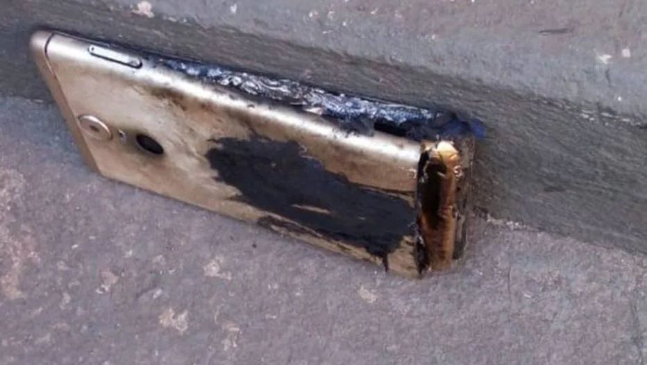 Celular explode em bolso de calça e fere dono em Araçatuba