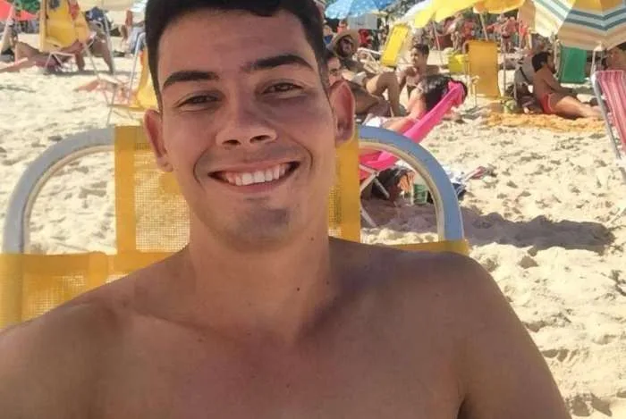 CORPO DE JOVEM É ENCONTRADO NA PRAIA DE GRUMARI…