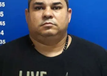 Chefe da milícia na Zona Oeste é preso após perseguição policial