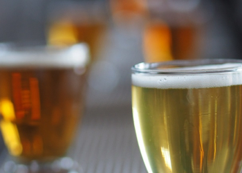Beber cerveja e café, aumenta suas chances de passar dos 90 anos