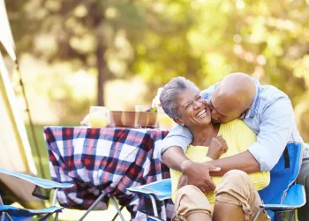 8 DICAS PARA VIVER UMA APOSENTADORIA BEM SUCEDIDA E TRANQUILA