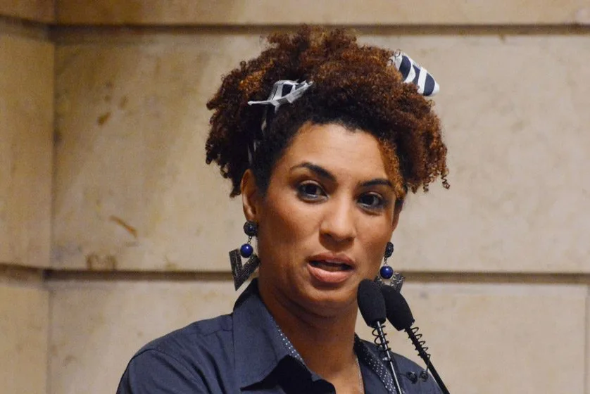 MARIELLE FRANCO VIRA NOME DE HAMBURGUER E CAUSA REVOLTA!!