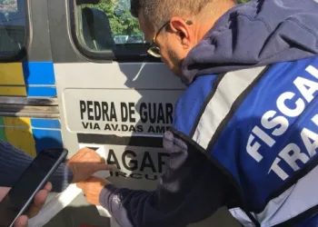 Vans Apreendidas na Zona Oeste