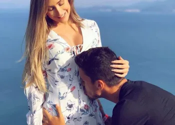 EX PANICAT ESTÁ GRAVIDA DE UM JOGADOR DE FUTEBOL!!
