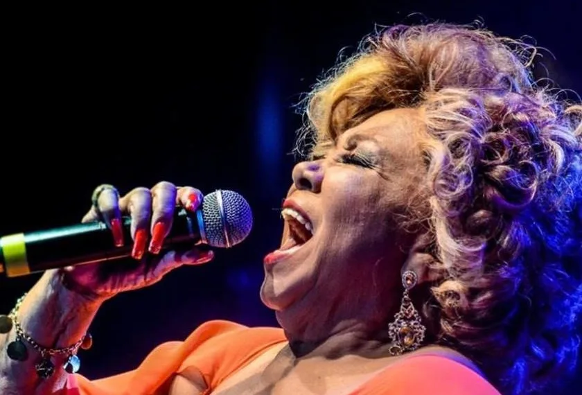 Cantora Alcione é internada em São Paulo!!!