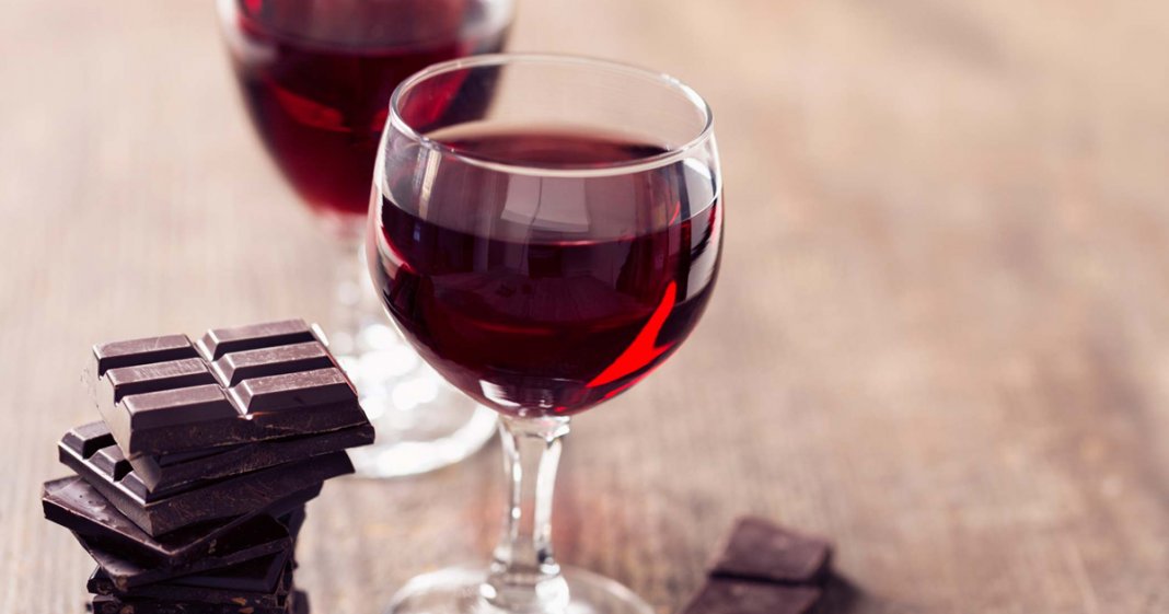 Chocolate E Vinho Tinto Ajudam A Combater Rugas E Manter A Pele Jovem, Dizem Cientistas
