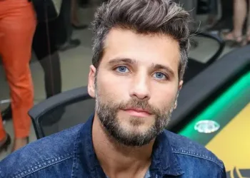 Bruno Gagliasso perde patrocínio após internautas recuperarem tpostagens homofóbicos