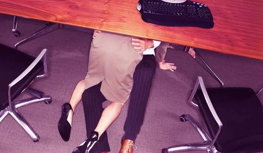Sexo no local de trabalho é mais comum do que se imagina.