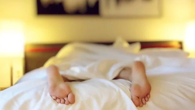 Empresa de colchões procura funcionário para dormir oito horas por noite