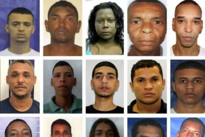 criminosos do PCC montam estrutura em Bangu 4 e batizam novos integrantes