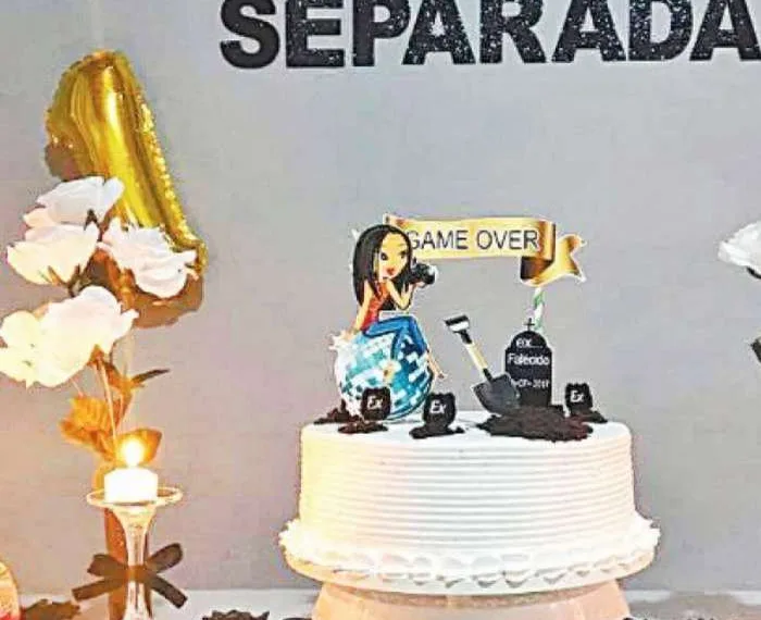 Mulher é agredida por ex-marido após dar festa comemorando um ano de separação no RJ!!