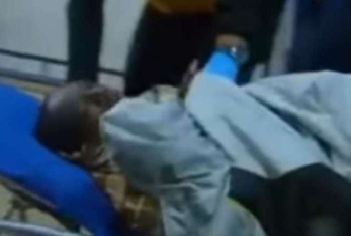 Jogador revelado na base do Fluminense sofre parada cardíaca em jogo na Bolívia