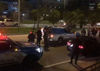 Professor morre baleado em tentativa de assalto  num Bairro da Zona Oeste!!