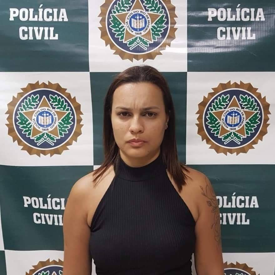 MULHERES SÃO PRESAS EM COMUNIDADE NA ZONA OESTE!!!