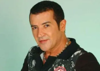 CANTOR ESTÁ COM CÂNCER…