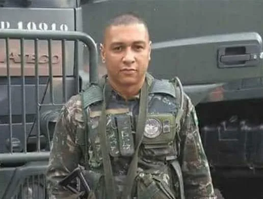 DESCANSE EM PAZ GUERREIRO!!!!