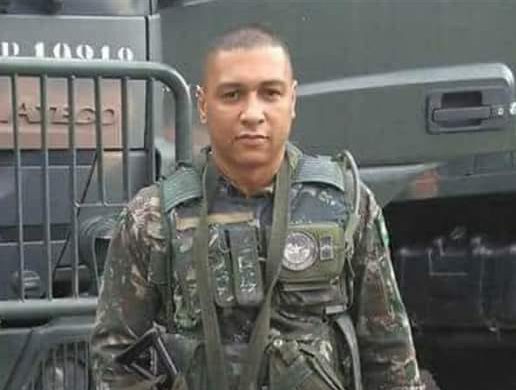 DESCANSE EM PAZ GUERREIRO!!!!