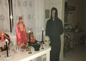 Casal pode ter matado jovem grávida em ritual satânico, diz polícia