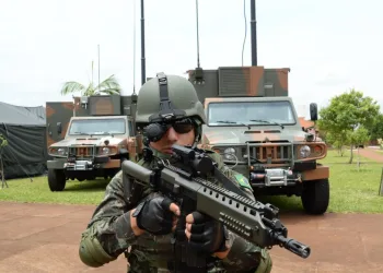 Tropa de elite do Exército, “Os Fantasmas” chegam ao Rio e assumem linha de frente da intervenção