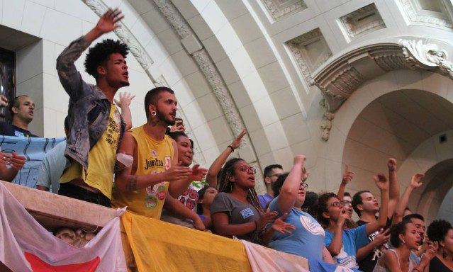 Alerj aprova passe livre para todos os estudantes de faculdades e cursos técnicos em transportes intermunicipais