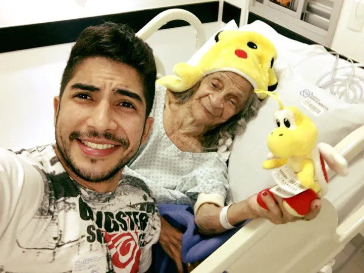 Morre Adelina, a avó com Alzheimer que conquistou a internet