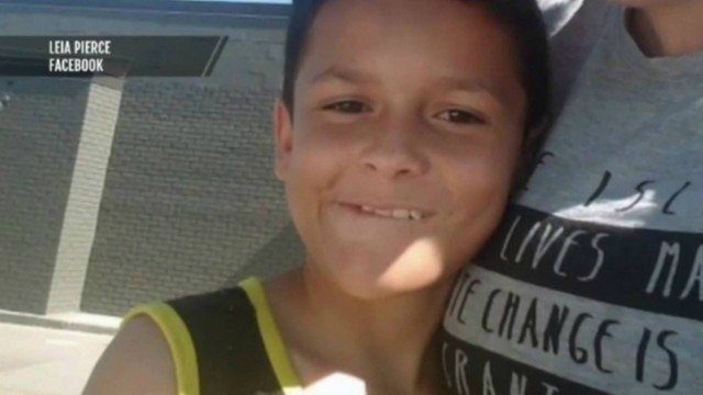 Menino de 9 anos comete suicídio após contar a colegas de escola que era gay