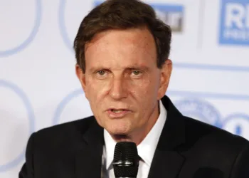 Crivella ‘Ato de covardia contra Bolsonaro de ser repudiado com veemêcia’