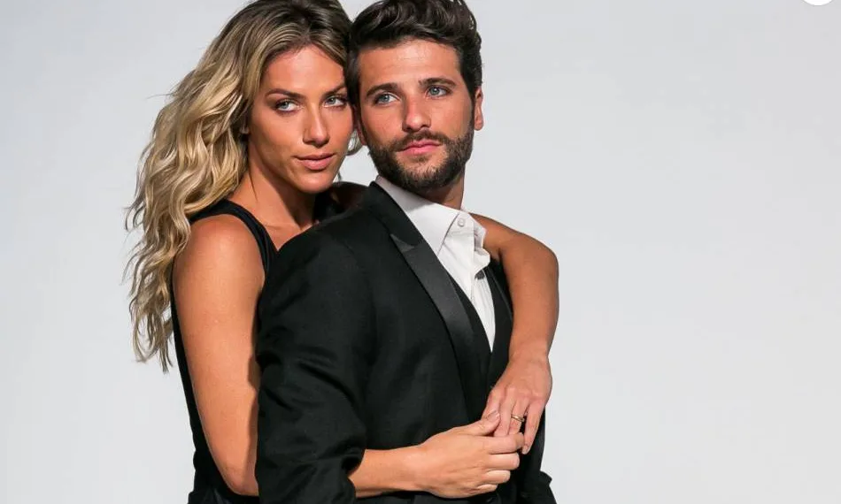 A mansão de Gagliasso e Ewbank está à venda e é linda. Veja fotos