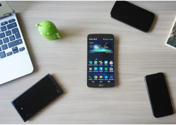 Como usar o celular de controle remoto para o computador