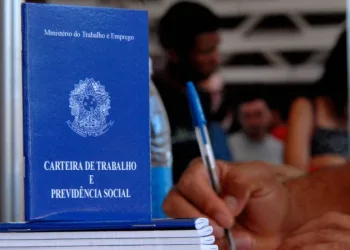 Gigantes da tecnologia têm vagas abertas no Brasil; veja como se candidatar