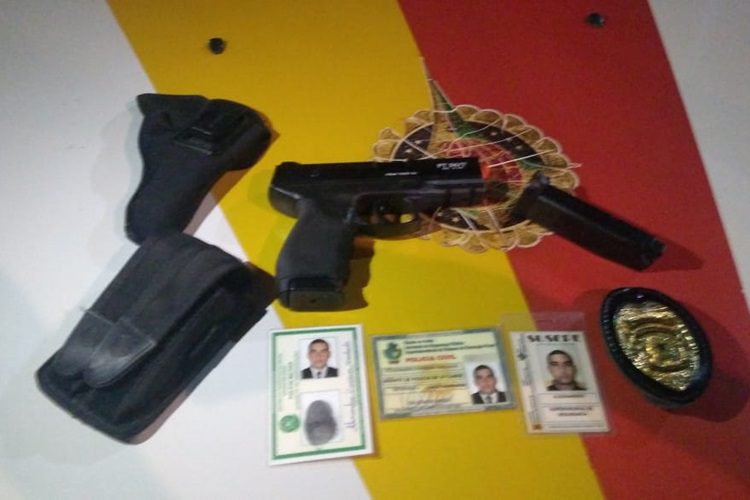 Falso policial civil é preso com réplica de arma de fogo no Gama