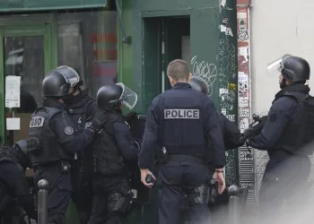 Ataque com faca deixa sete feridos e quatro em estado grave na França