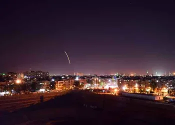 Regime sírio intercepta mísseis em Latakia, informa imprensa