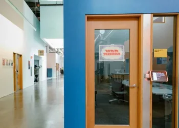 Facebook constrói 'sala de guerra' para acompanhar eleições ao redor do mundo