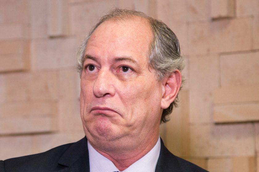 Ciro Gomes diz que sai da política se Bolsonaro vencer as eleições