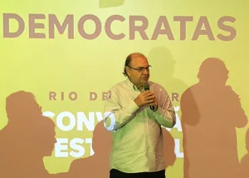 Cesar Maia é condenado por improbidade administrativa e tem direitos políticos suspensos no Rio
