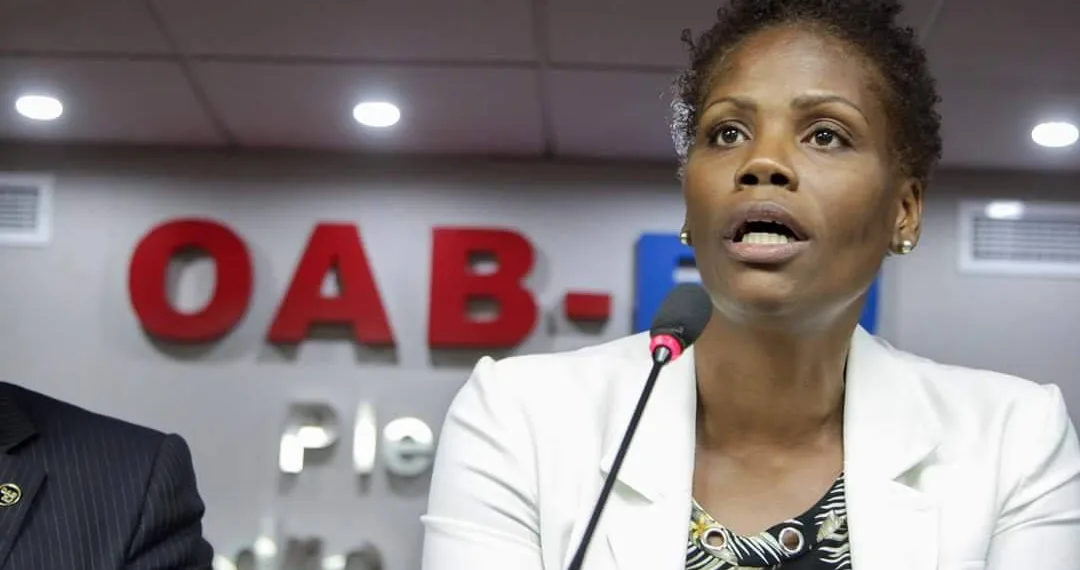 OAB/RJ PEDIRÁ PUNIÇÃO PARA JUÍZA LEIGA E POLICIAIS DO CASO DA ADVOGADA ALGEMADA