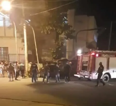 TRAGÉDIA EM CAMPO GRANDE!! DOIS MORTOS E 8 FERIDOS EM ACIDENTE