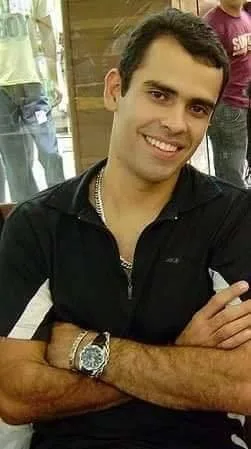 POMBO MATA!! ESSE JOVEM MORREU!! CUIDADO!!