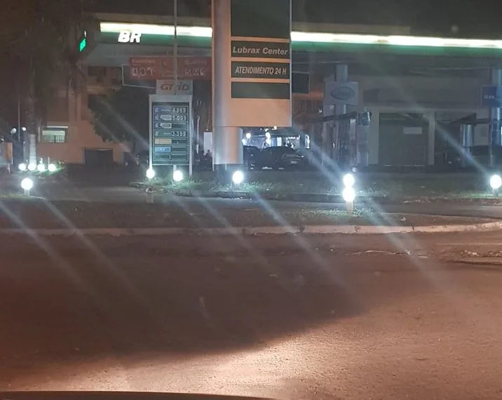 DENUNCIA!! ABSURDO!!! DONO DE POSTO DE GASOLINA EM CAMPO GRANDE NÃO PAGA SEUS FUNCIONÁRIOS