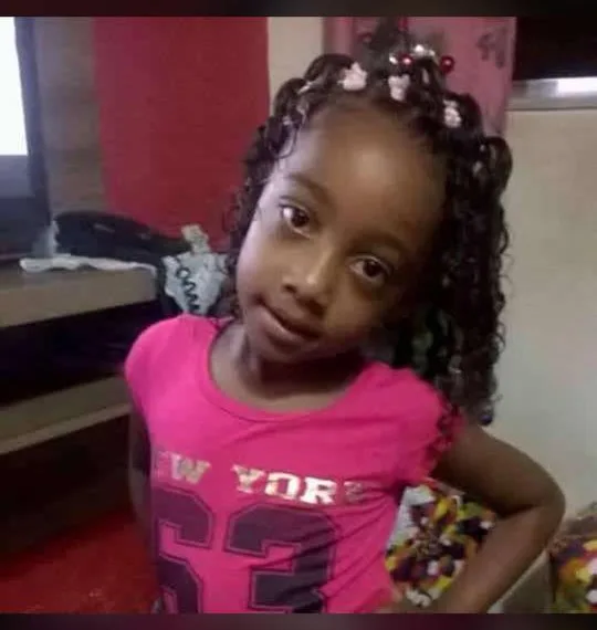 CRIANÇA NO HOSPITAL ROCHA FARIA EM CAMPO GRANDE PEDE SOCORRO  – COMPARTILHEM