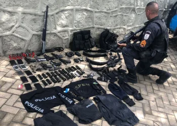 MILICIANOS SÃO PRESOS EM ITAGUAI!!!