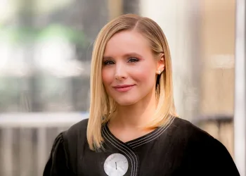 ATRIZ DE FROZEN FAZ UMA REVELAÇÃO BOMBASTICA