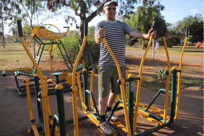 O comerciante Raul Barreira, 73 anos, conta que sempre se exercitou: 