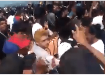 ALUNOS BEBEM E USAM DROGAS APÓS DESFILE CIVICO EM BAIRRO NA ZONA OESTE!!
