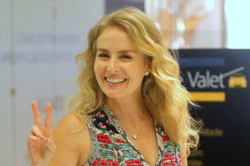 Angélica surpreende ao falar sobre fatura do cartão de crédito