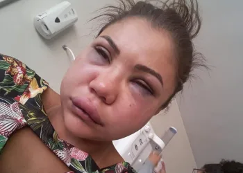 Motorista confessa ter espancado namorada por ciúmes de mensagem de amigo