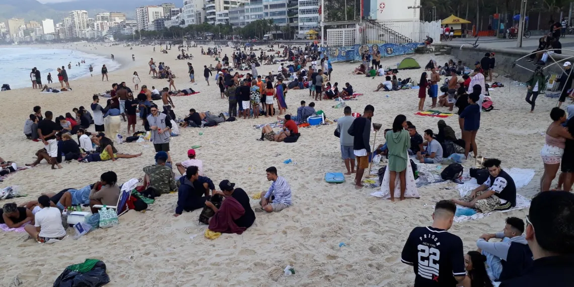 TRAGÉDIA NO RJ!! UM MORTO E TRÊS VITIMAS EM FESTA RAVE!!!( FOTOS)