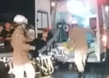 Mulher é baleada na frente da filha em tentativa de assalto na Zona Oeste!!